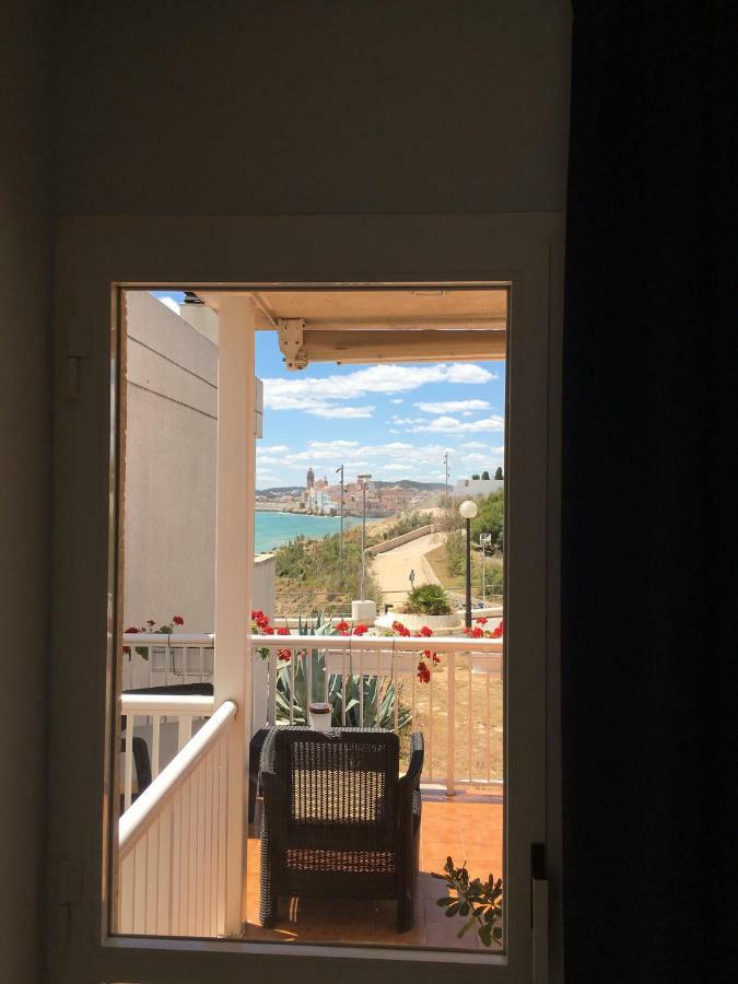 Casa Balmins Sitges Bed & Breakfast Bagian luar foto