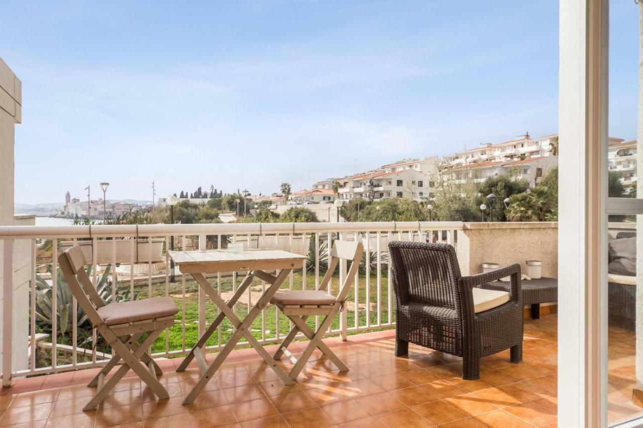 Casa Balmins Sitges Bed & Breakfast Bagian luar foto